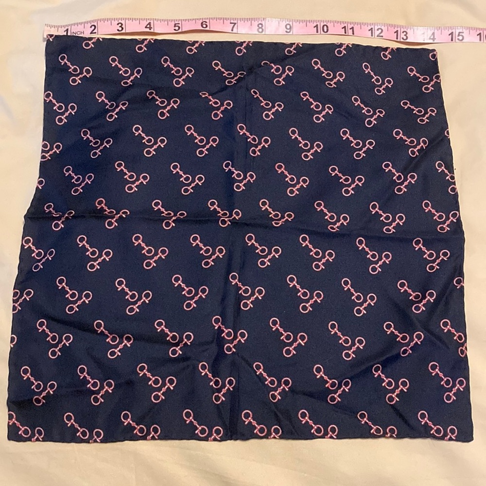 Gucci pocket square
